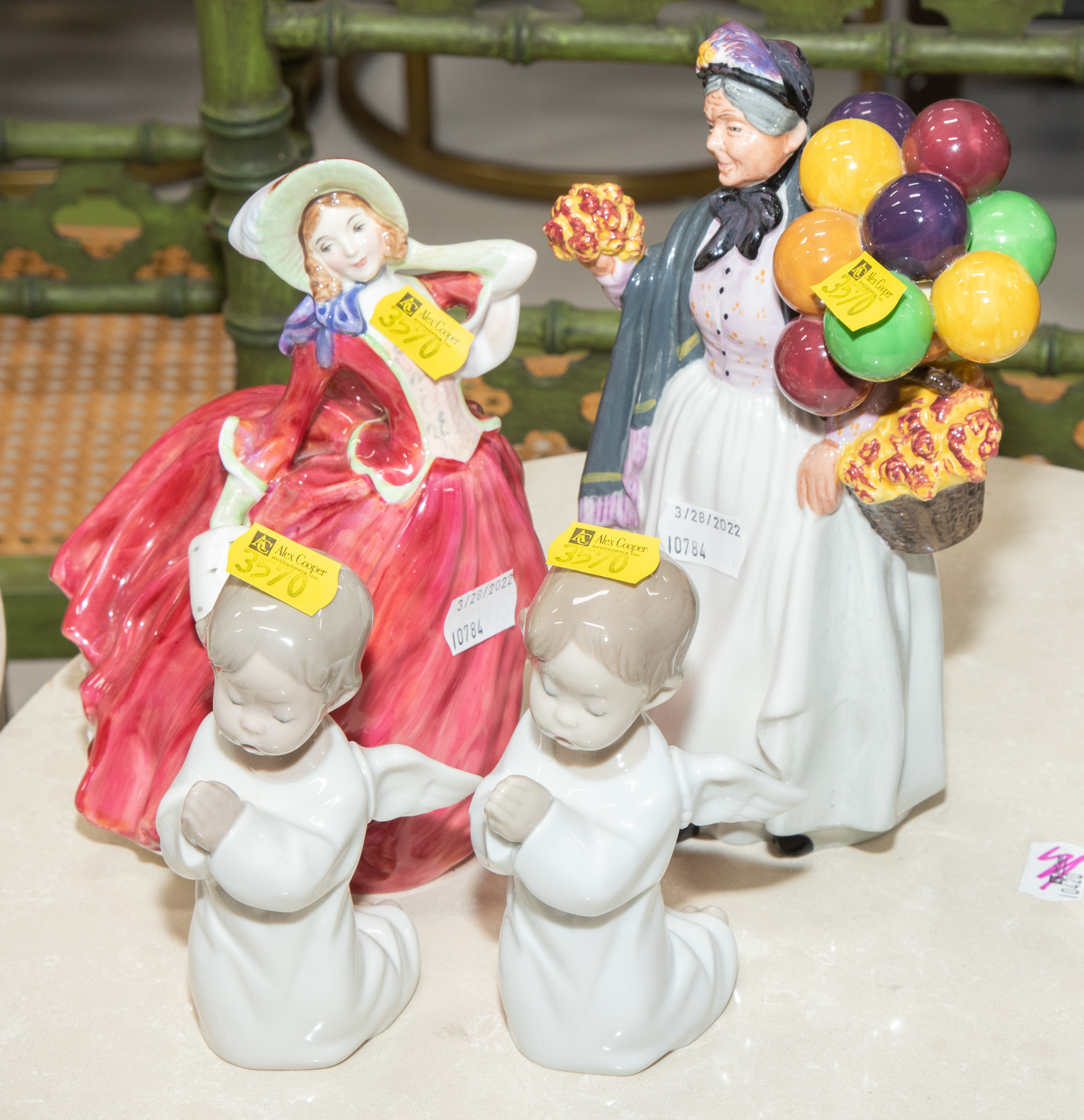 TWO LLADRO & TWO ROYAL DOULTON