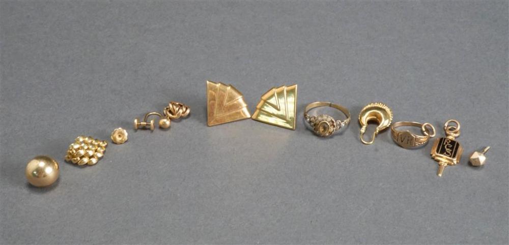 TWO LOW-KARAT GOLD RINGS (2.2 DWT),
