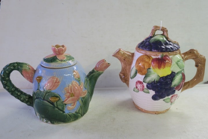 TWO MAJOLICA STYLE FLOWER AND FRUIT