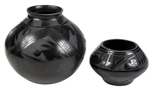 TWO MATA ORTIZ BLACKWARE POTS20th