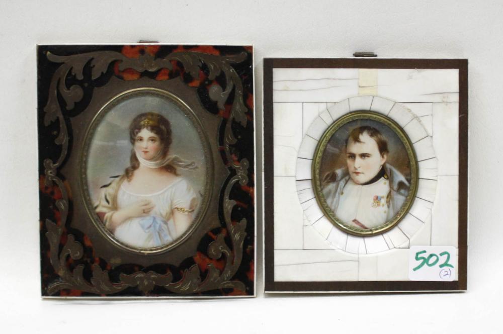 TWO MINIATURE OVAL PORTRAITSTWO