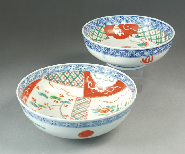 TWO NISHIKI-DE JAPANESE IMARI