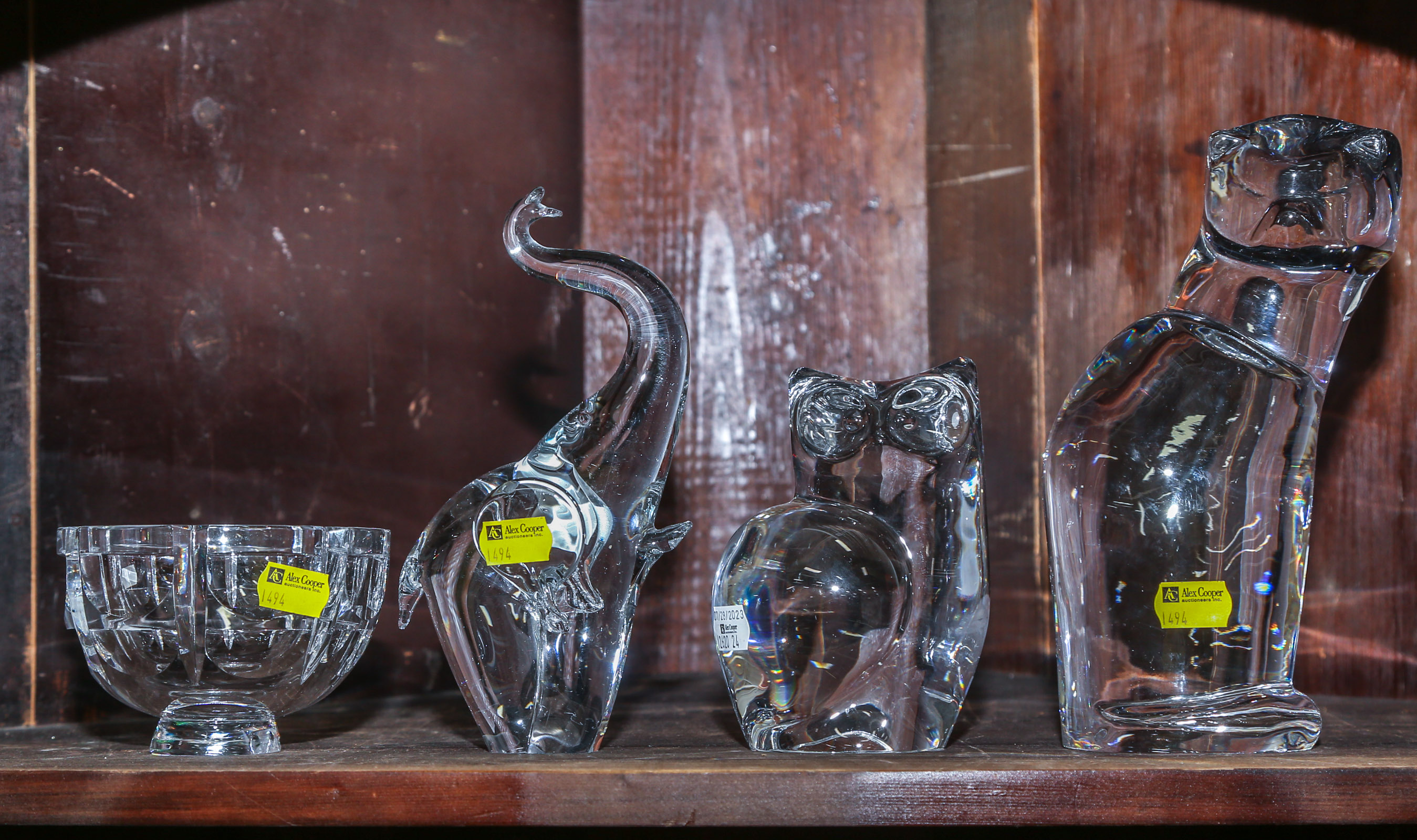 TWO ORREFORS GLASS ANIMALS & A BOWL