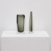 TWO ORREFORS GREEN AND CLEAR G
