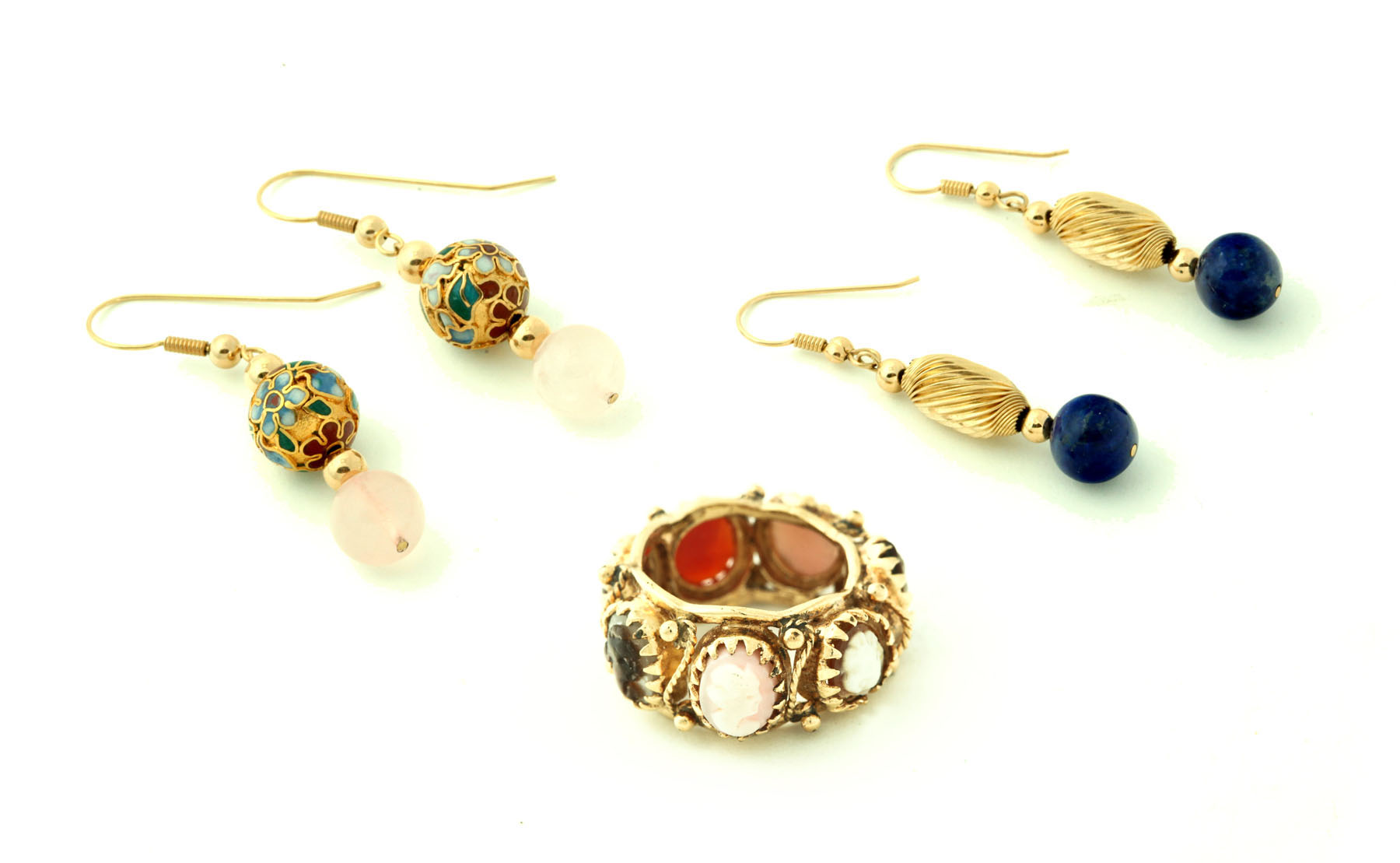 TWO PAIR OF EARRINGS AND A RING. 
