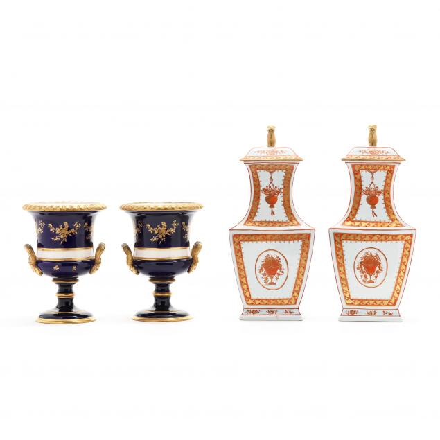 TWO PAIR OF MOTTAHEDEH DECORATIVE