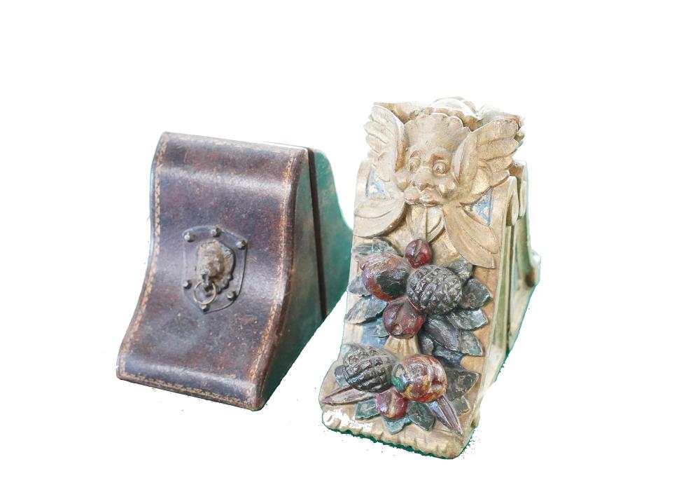 TWO PAIRS OF BOOKENDScomprising one
