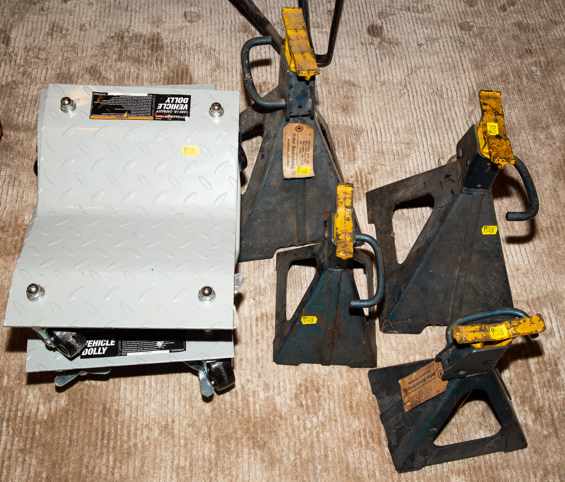 TWO PAIRS OF CAR JACKS & SET OF