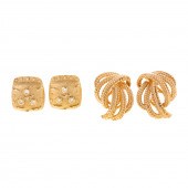 TWO PAIRS OF CLIP EARRINGS IN
