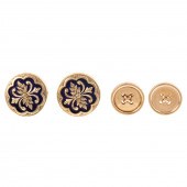 TWO PAIRS OF CUFFLINKS IN 14K