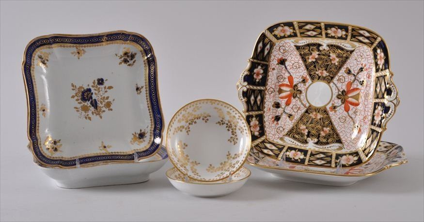 TWO PAIRS OF ENGLISH PORCELAIN