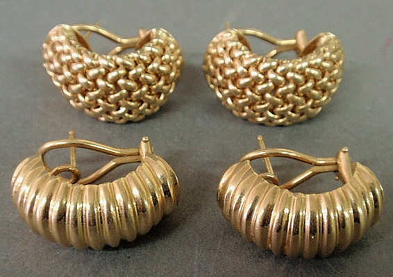 Two pairs of ladies 14k gold