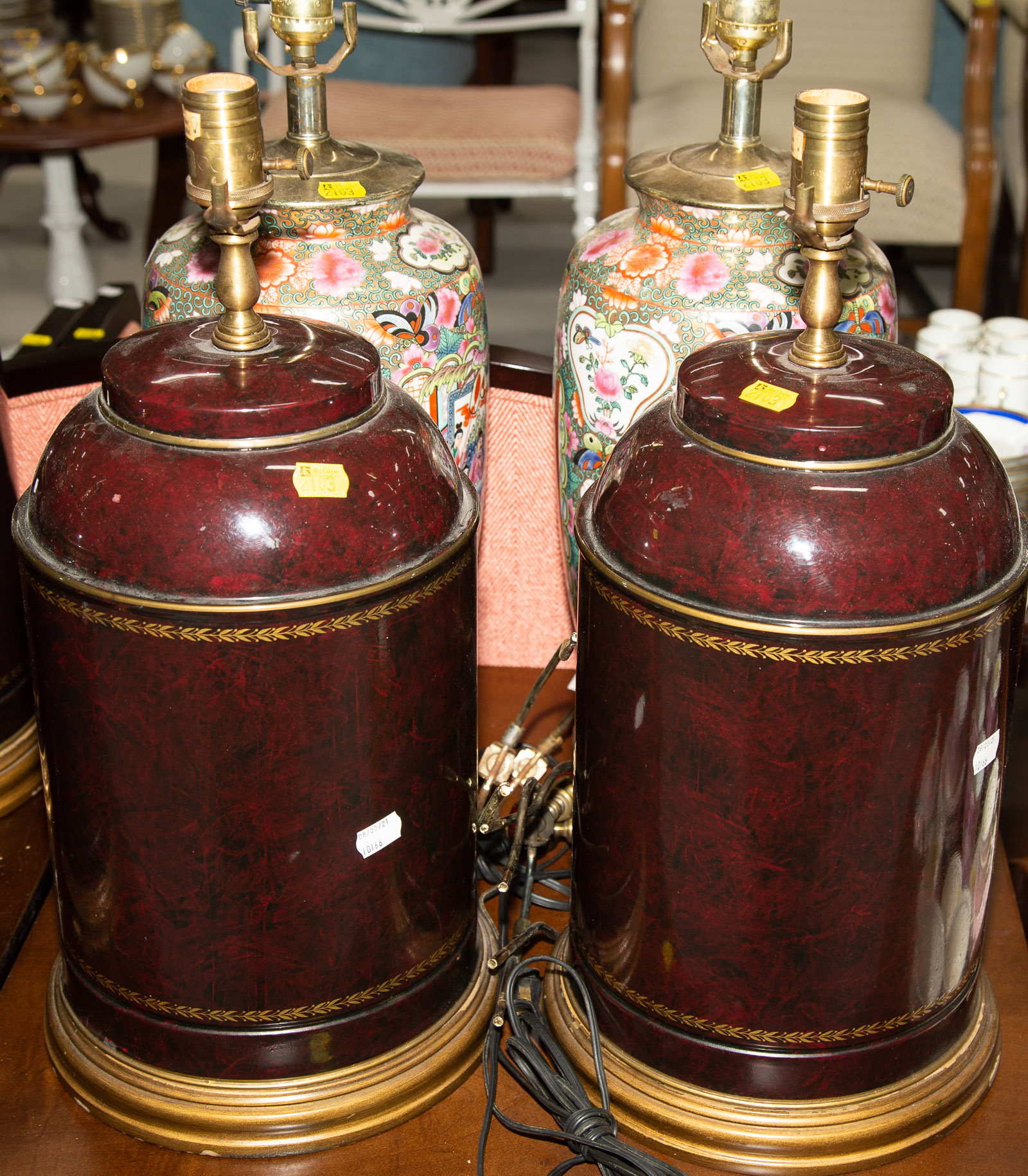 TWO PAIRS OF TABLE LAMPS