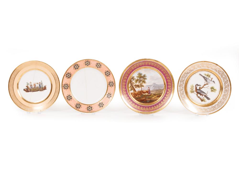 TWO PARIS PORCELAIN PLATESTwo Paris