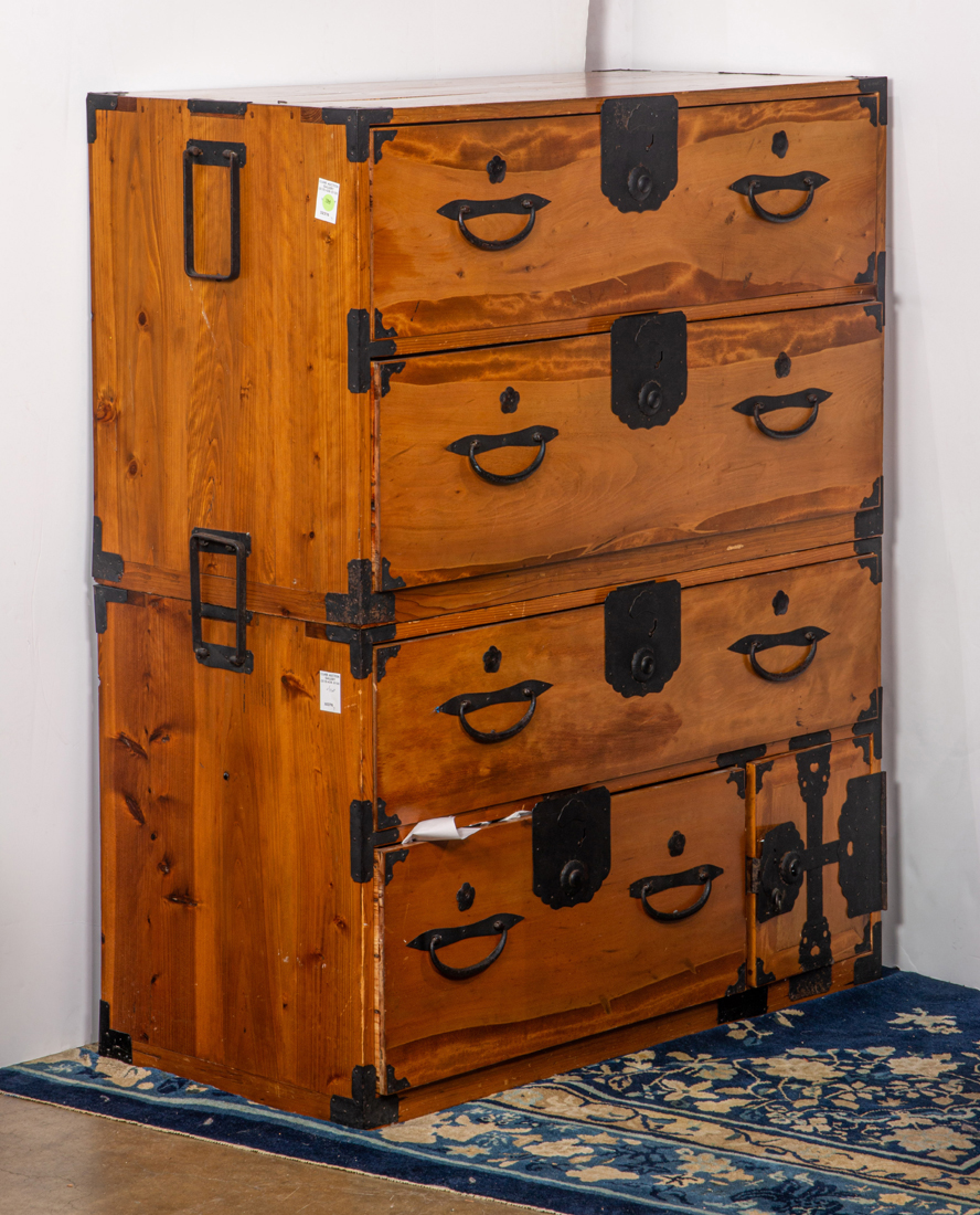 TWO-PART CLOTHING TANSU Two-part
