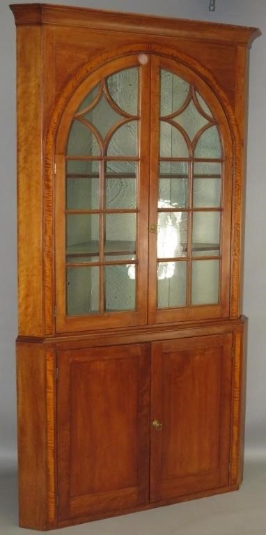TWO PART CORNER CUPBOARDca. 1810;