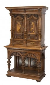 TWO-PART ELIZABETHAN STYLE CAB