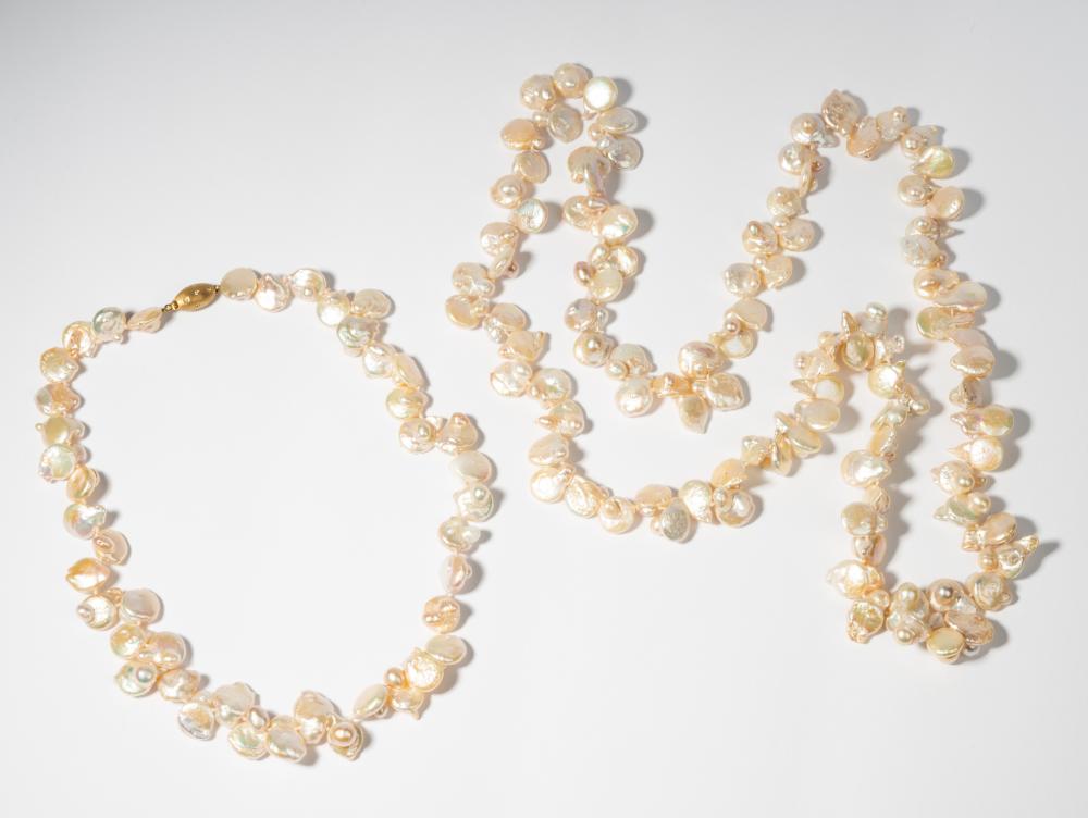 TWO PEARL NECKLACETwo Pearl