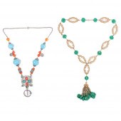TWO PENDANT NECKLACES: ACCESSO