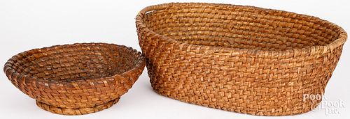 TWO PENNSYLVANIA RYE STRAW BASKETS,