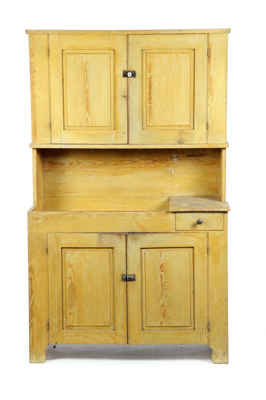 TWO PIECE HUTCH/DRYSINK. Grain