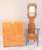 TWO PIECE LOT TO INCLUDE OAK,