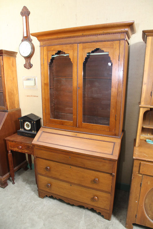 TWO PIECE SECRETARY/BOOKCASE.