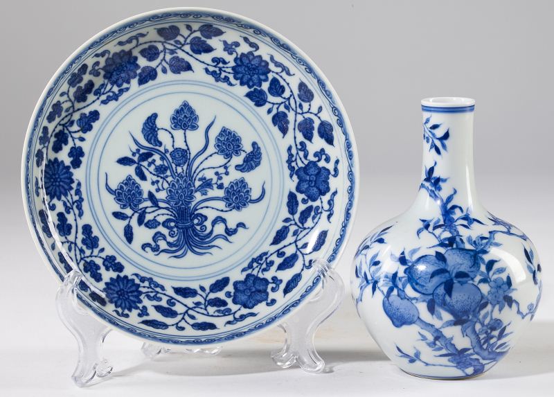 Two Pieces Chinese Blue and White