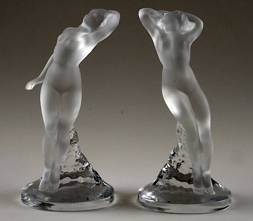 TWO PIECES LALIQUE CRYSTAL FEMALE