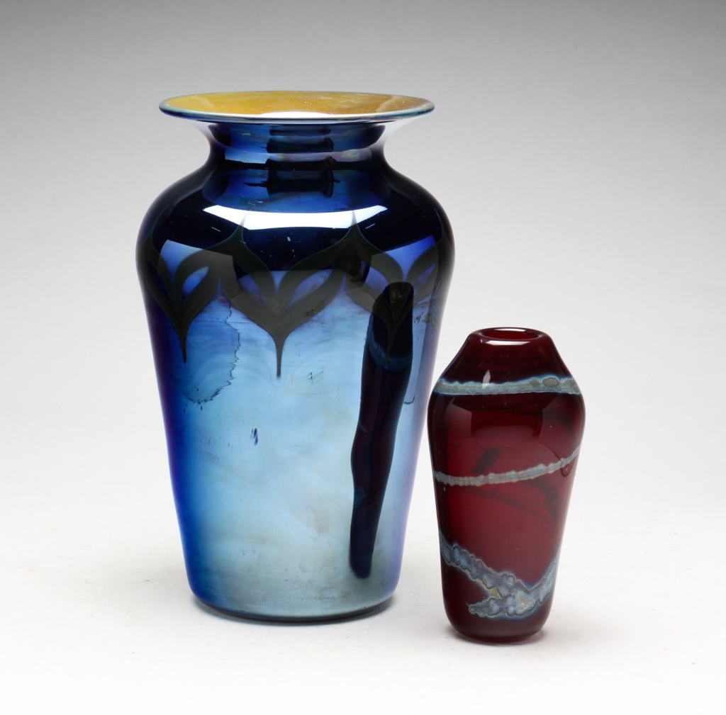 TWO PIECES OF ART GLASS.