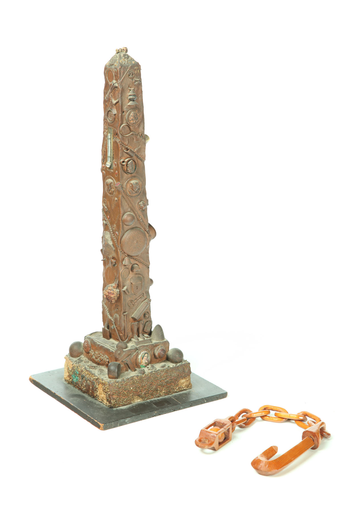 TWO PIECES OF FOLK ART. 