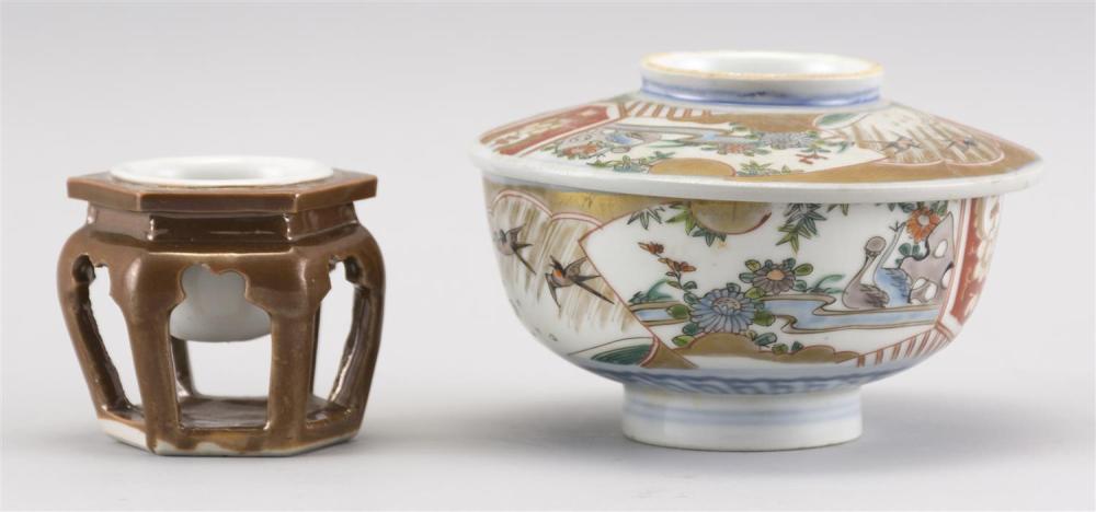 TWO PIECES OF JAPANESE PORCELAIN 1)