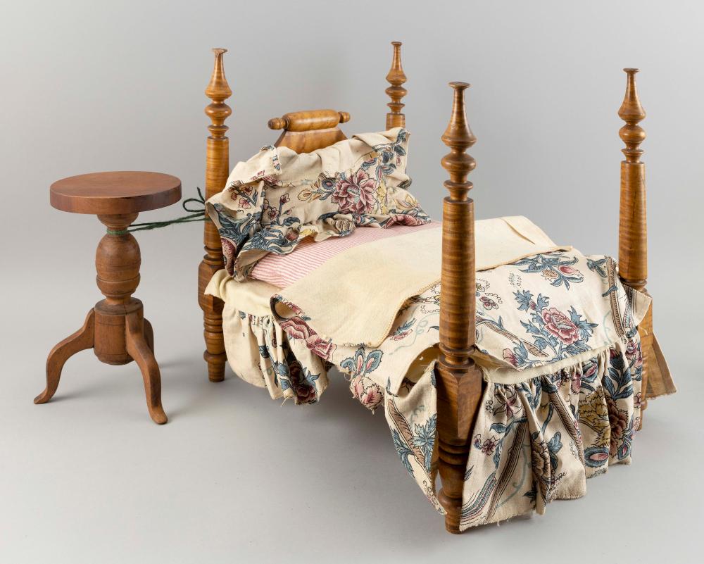 TWO PIECES OF MINIATURE FURNITURE