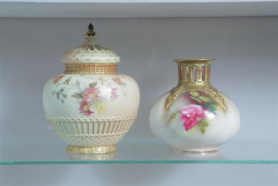 TWO PIECES OF ROYAL WORCESTER.