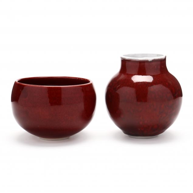 TWO POTTERY ITEMS, SID OAKLEY