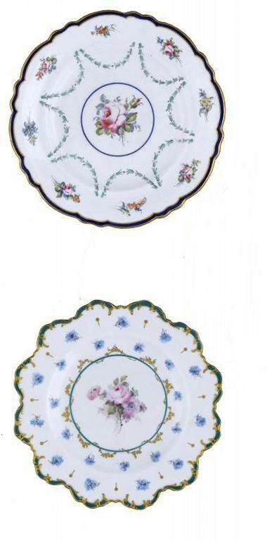 TWO ROYAL CROWN DERBY PLATES