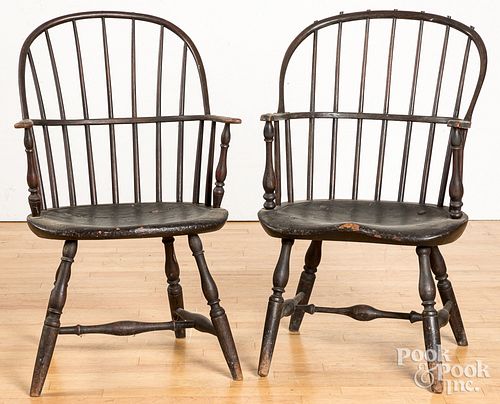 TWO SACKBACK WINDSOR CHAIRS, CA.