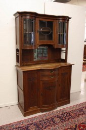 TWO-SECTION OAK SIDEBOARD, BEL