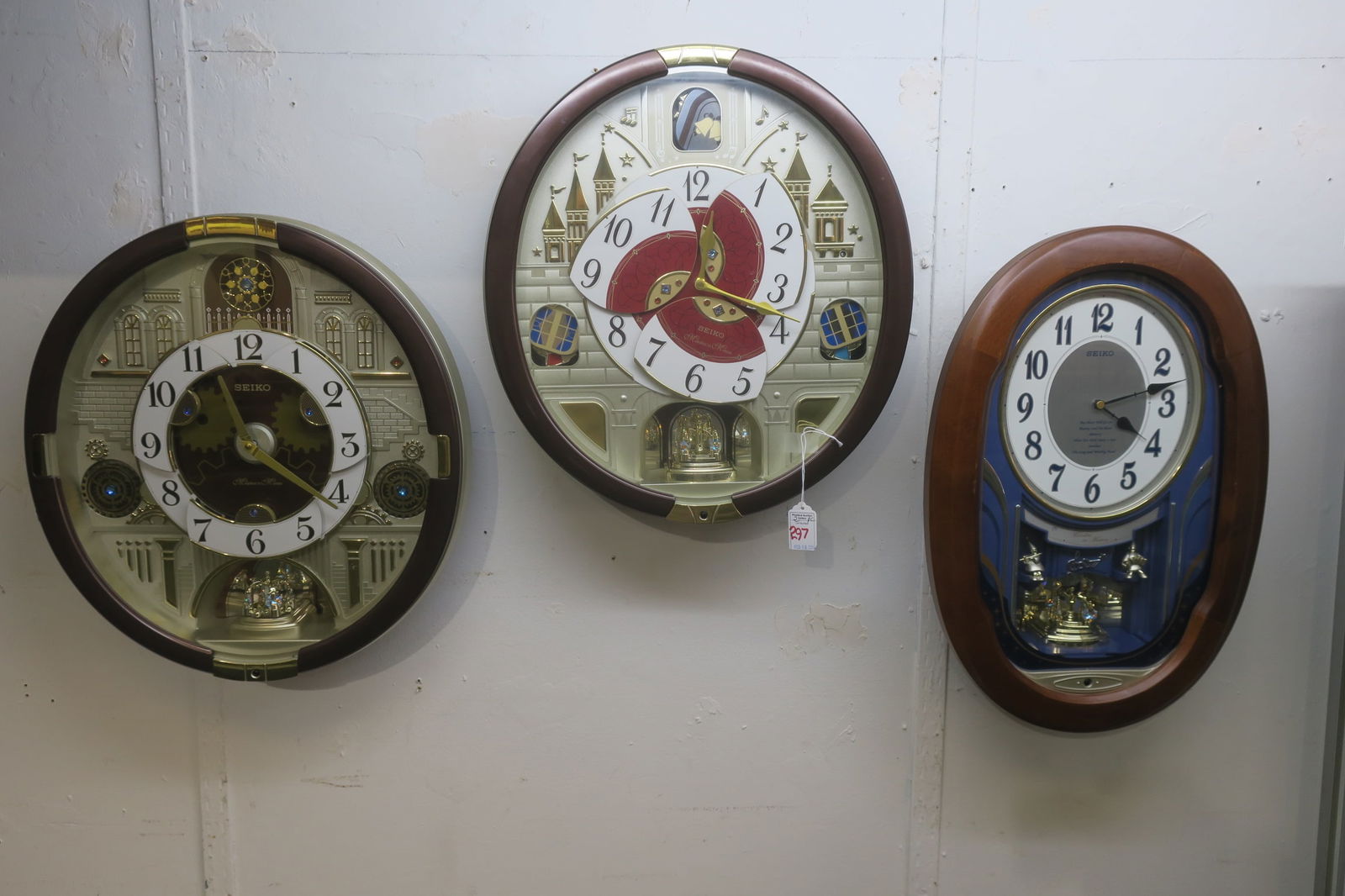 TWO SEIKO MELODIES IN MOTION WALL