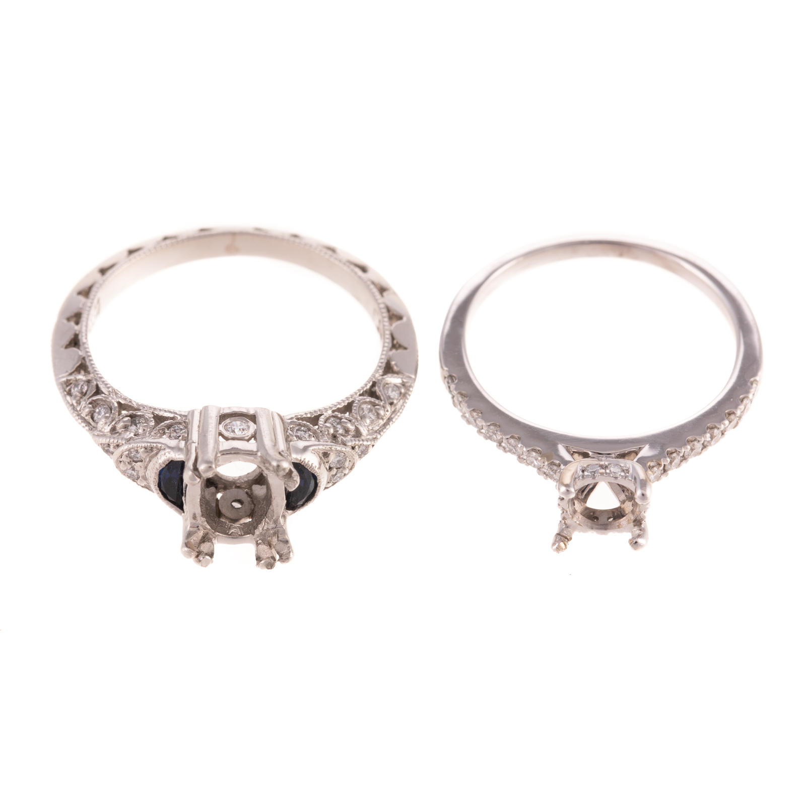 TWO SEMI-MOUNT RINGS IN PLATINUM