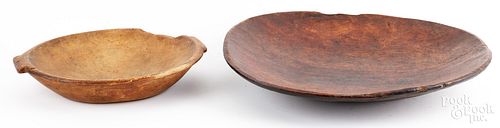 TWO SHALLOW WOODENWARE BOWLSTwo