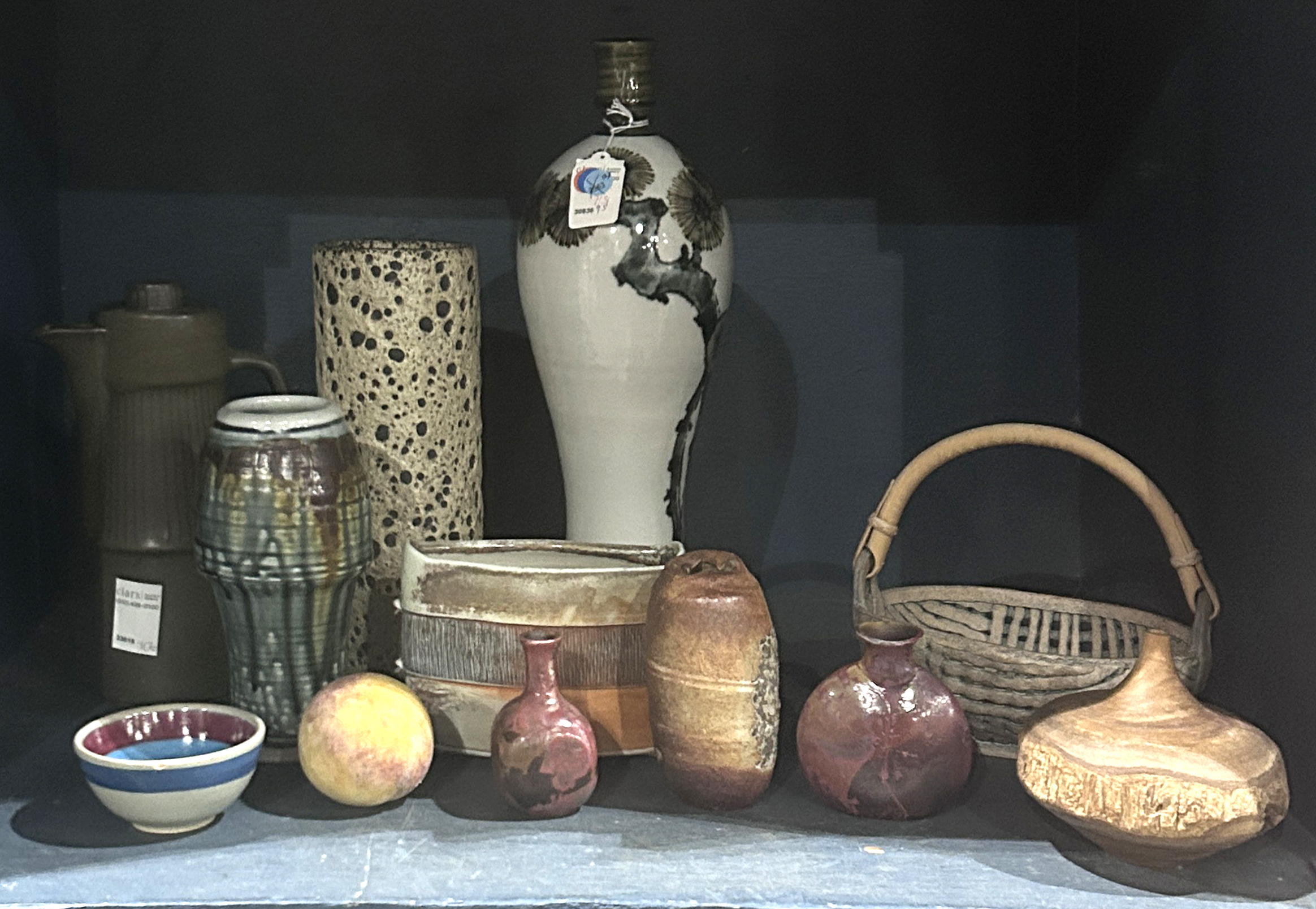 TWO SHELVES OF MAINLY ART POTTERY