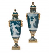 TWO SIMILAR MINTON PATE-SUR-PA