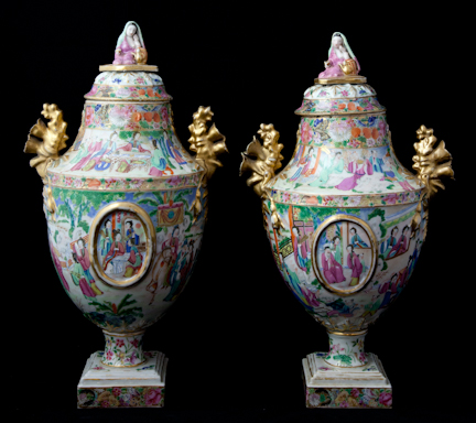 TWO SIMILAR OF CHINESE EXPORT