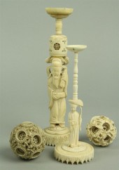 TWO SMALL CHINESE IVORY PUZZLE
