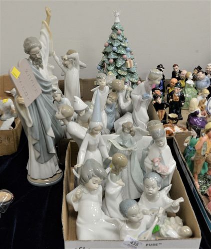TWO TRAY LOTS OF LLADRO PORCELAIN