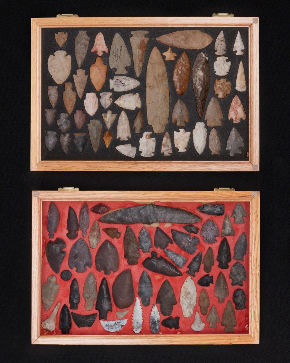 TWO TRAYS OF STONE POINTSTwo