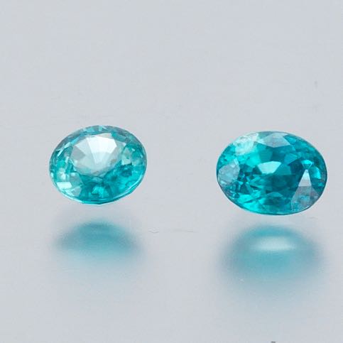 TWO UNMOUNTED 2.08 CT AND 2.79 CT
