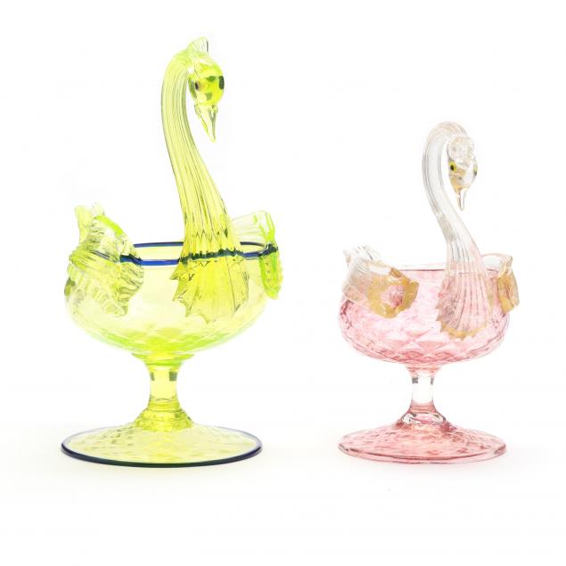 TWO VENETIAN GLASS SWAN COMPOTES