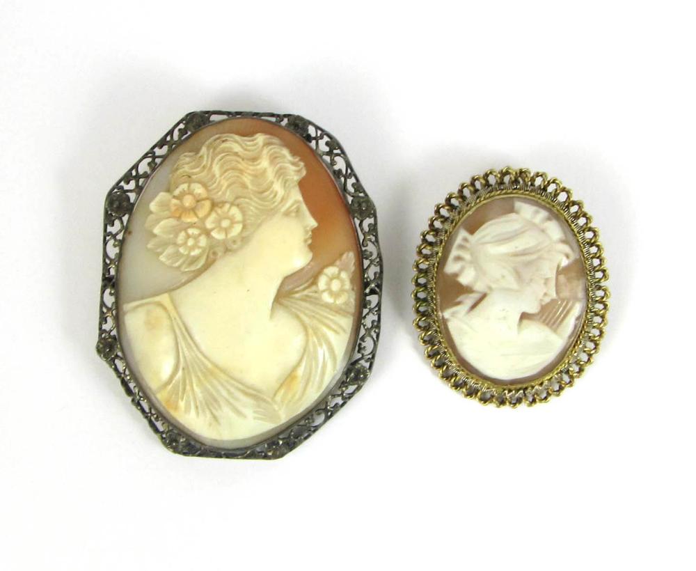 TWO VICTORIAN CAMEO BROOCHES,